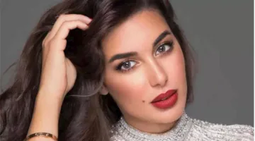 بالصور | جلسة تصوير جديدة لياسمين صبري تثير ردود فعل الجمهور: “يالها من ضحكة!”