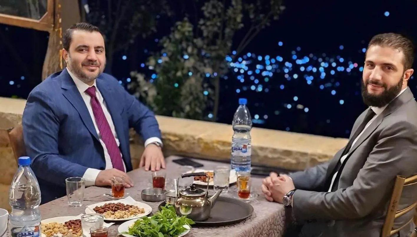 بالصورة – الشيباني مع الشرع في بلودان… “استراحة هادئة بعد يوم متعب” بالصورة – الشيباني مع الشرع في بلودان… “استراحة هادئة بعد يوم متعب”