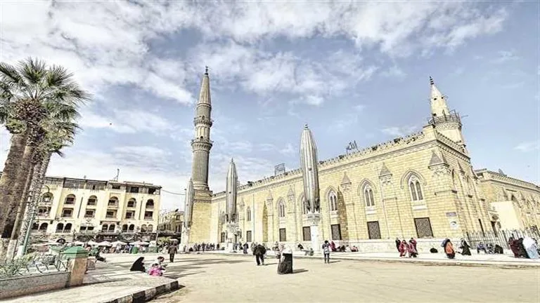 بث حي: مراسم صلاة الجمعة من مسجد الإمام الحسين