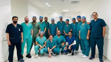 بدعم من خبراء عالميين: الرعاية الصحية تنجح في إجراء 11 عملية جراحية لاستئصال أورام دماغية معقدة