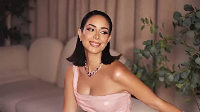 بسنت شوقي تستعرض تجربتها الأولية في حمام الثلج (فيديو) بسنت شوقي تستعرض تجربتها الأولية في حمام الثلج (فيديو)