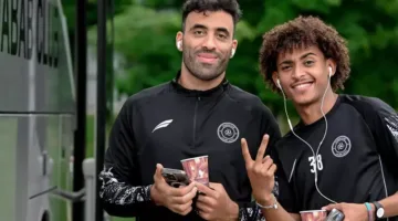 بعد 15 دقيقة مع الهلال.. عبد الرزاق حمد الله ينتقل إلى الشباب السعودي مجددًا