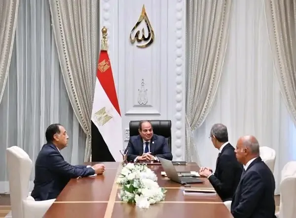 بعد أزمة الفيديو الترويجي للمتحف.. الرئيس السيسي يوجه لوضع استراتيجيات محددة لتفعيل الذكاء الاصطناعي في مختلف المجالات بعد أزمة الفيديو الترويجي للمتحف.. الرئيس السيسي يوجه لوضع استراتيجيات محددة لتفعيل الذكاء الاصطناعي في مختلف المجالات
