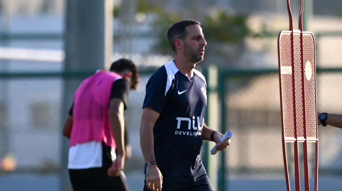 بعد تعادل الزمالك مع المقاولون.. Ferreira يُنقل إلى المستشفى