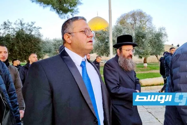 بن غفير المتطرف يقود مستوطنين لاقتحام المسجد الأقصى