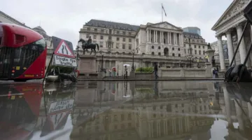 بنك إنجلترا يُخفض سعر الفائدة بنسبة ربع نقطة إلى 4% وفقاً للتوقعات.