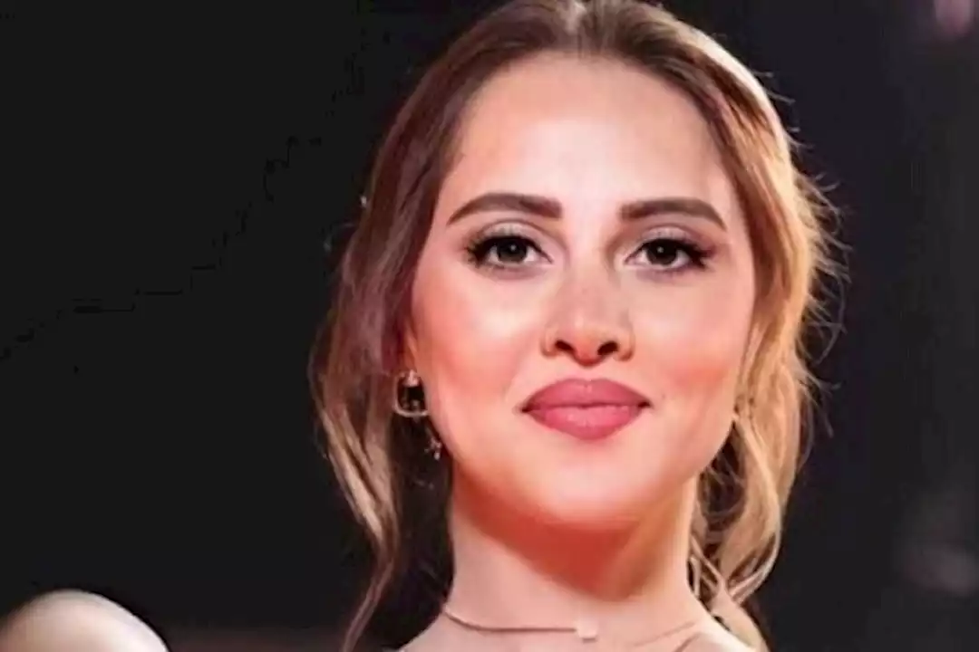بين فساتين قصيرة وجريئة.. ياسمين رئيس تشارك فيديو بأناقتها المتنوعة بين فساتين قصيرة وجريئة.. ياسمين رئيس تشارك فيديو بأناقتها المتنوعة