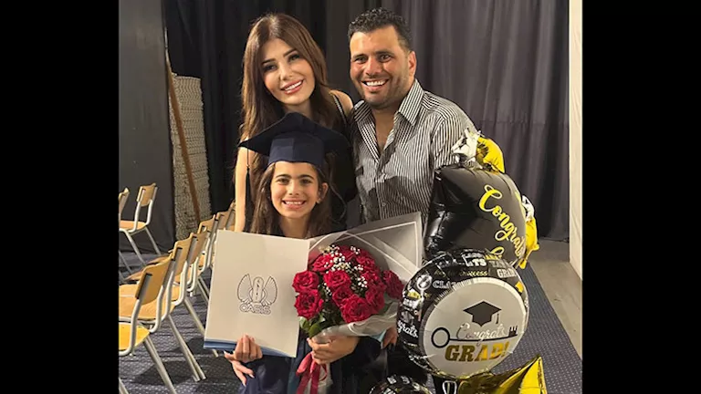 تألق نجم الأهلي: 10 لقطات من احتفال زوجة عماد متعب بعيد ميلاد ابنتهما