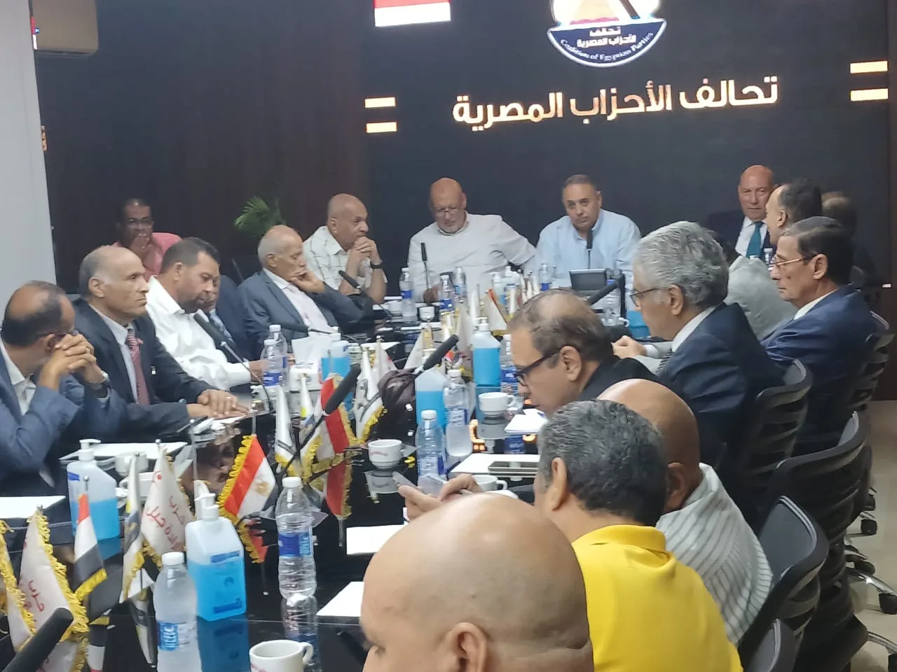 تحالف الأحزاب: التحديات الكبرى تزيد من تأكيد دعمنا الكامل للرئيس السيسي والقيادة السياسية تحالف الأحزاب: التحديات الكبرى تزيد من تأكيد دعمنا الكامل للرئيس السيسي والقيادة السياسية