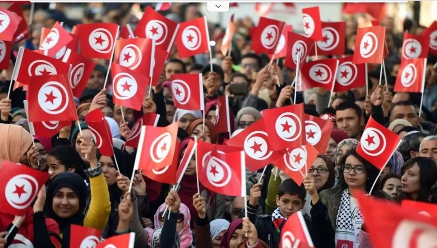 تحديات المجتمع المدني في تونس: بين ضغوط الرقابة وقلة التمويل تحديات المجتمع المدني في تونس: بين ضغوط الرقابة وقلة التمويل