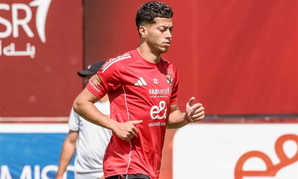 تحقق من غياب أربعة لاعبين عن الفريق.. قناة الأهلي توضح حالة المصابين قبل مباراة بيراميدز تحقق من غياب أربعة لاعبين عن الفريق.. قناة الأهلي توضح حالة المصابين قبل مباراة بيراميدز