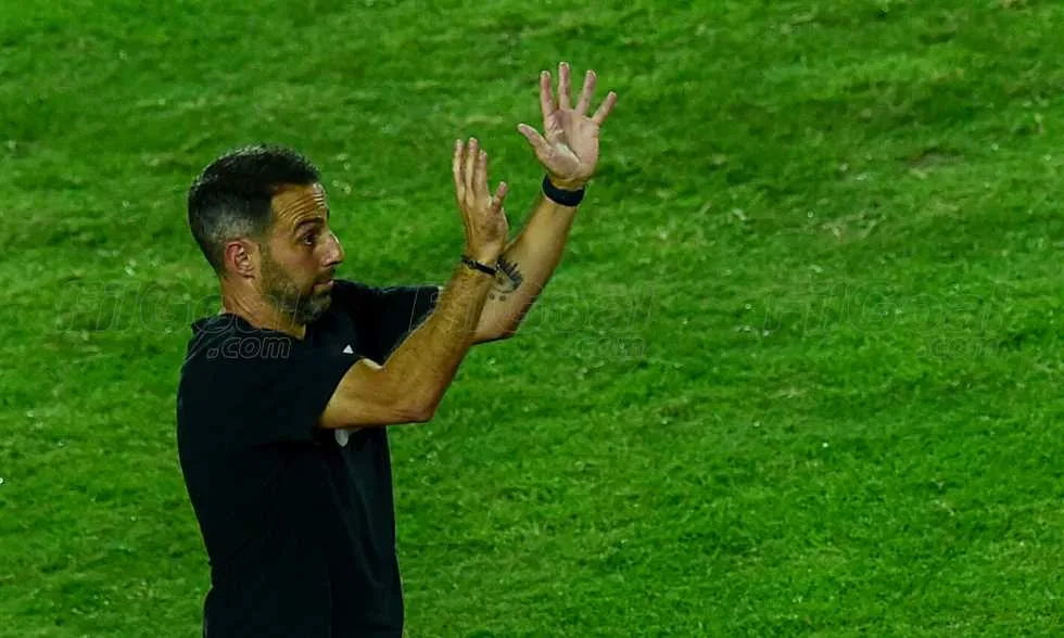 تدريبات الزمالك: عرض فيديو من فيريرا وجلسة خاصة للاعبي الاحتياط لمباراة مودرن تدريبات الزمالك: عرض فيديو من فيريرا وجلسة خاصة للاعبي الاحتياط لمباراة مودرن