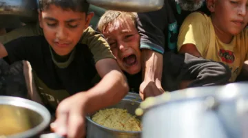 ترامب يستعين ببلير وكوشنر في استراتيجية “الخطوة التالية”: أزمة الجوع في غزة تدفع نتنياهو إلى اتخاذ إجراءات متسرعة.