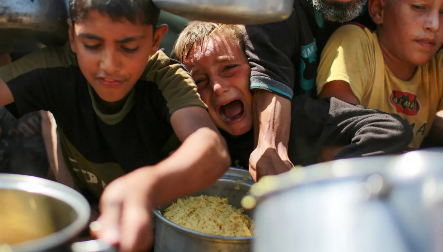 ترامب يستعين ببلير وكوشنر في استراتيجية “الخطوة التالية”: أزمة الجوع في غزة تدفع نتنياهو إلى اتخاذ إجراءات متسرعة. ترامب يستعين ببلير وكوشنر في استراتيجية “الخطوة التالية”: أزمة الجوع في غزة تدفع نتنياهو إلى اتخاذ إجراءات متسرعة.