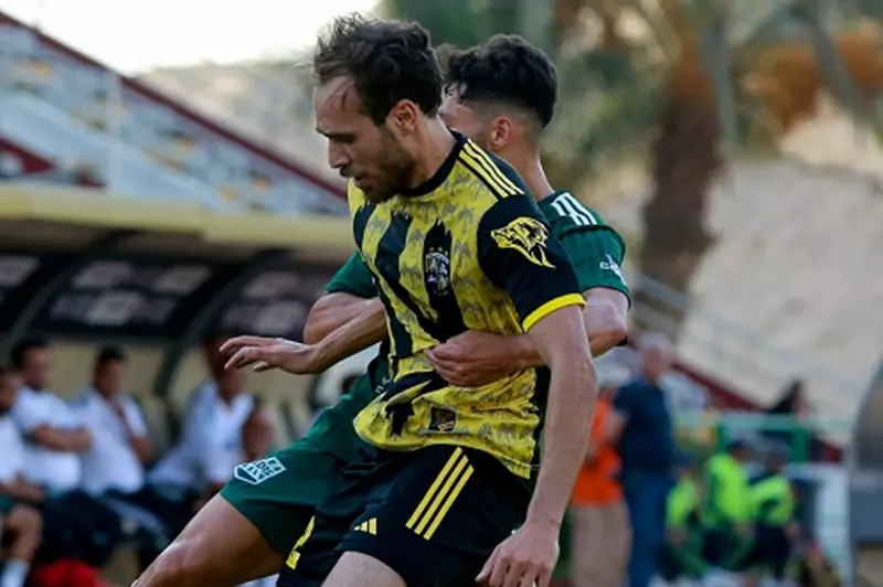 تشكيل المقاولون: أبو السعود كحارس مرمى ومحمد عنتر ضمن البدلاء في مواجهة الزمالك