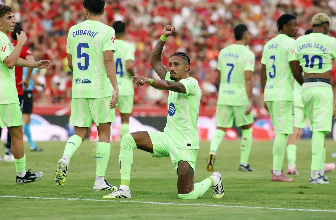 تشكيلة برشلونة أمام رايو فاييكانو في المباراة الثالثة من الدوري الإسباني 2026 تشكيلة برشلونة أمام رايو فاييكانو في المباراة الثالثة من الدوري الإسباني 2026