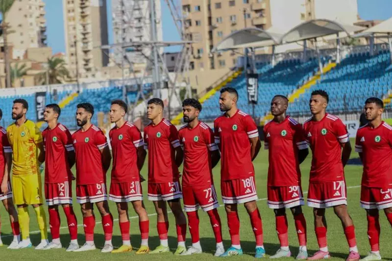 تشكيلة حديثة لرياضة كرة القدم.. حسام حسن يتصدر الهجوم أمام الزمالك تشكيلة حديثة لرياضة كرة القدم.. حسام حسن يتصدر الهجوم أمام الزمالك