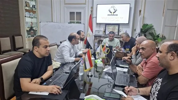 تغطية آنية: “التنسيقية” ترصد تصويت المصريين في الخارج خلال انتخابات الشيوخ تغطية آنية: “التنسيقية” ترصد تصويت المصريين في الخارج خلال انتخابات الشيوخ