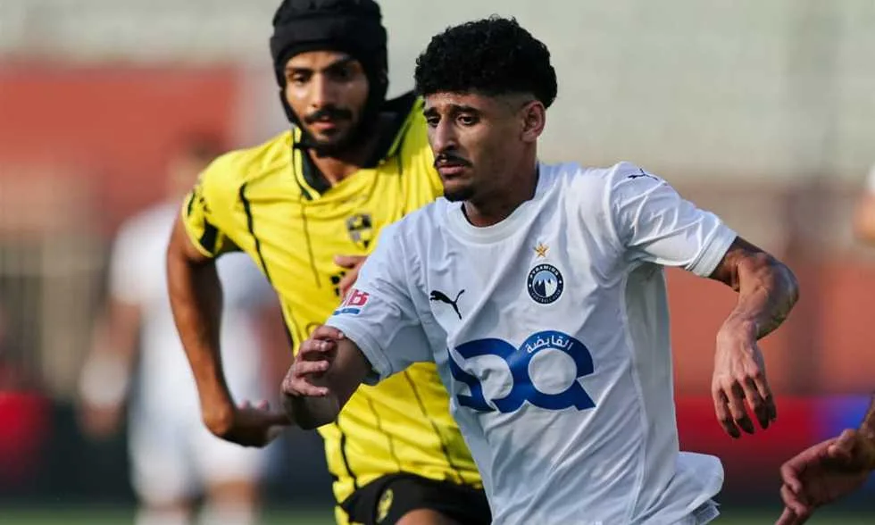 تغطية مباشرة لمباراة الدوري المصري: دجلة (0)-(0) بيراميدز – 3 تعديلات في خط الهجوم