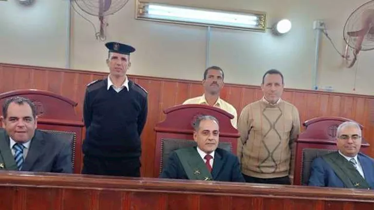 تفاصيل صادمة عن مدرس قضى على حياة زوجته في البانيو بالمنيا