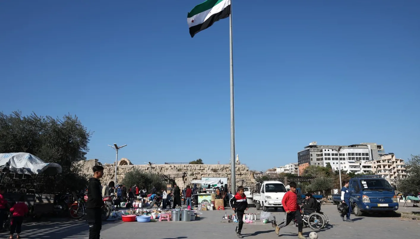 تهديدات بإخلاء المساكن تدفع عائلات لمغادرة حي علوي قرب دمشق تهديدات بإخلاء المساكن تدفع عائلات لمغادرة حي علوي قرب دمشق