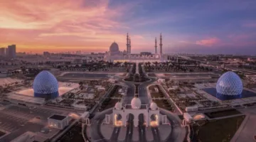 ‘جامع الشيخ زايد’ يحتل المرتبة الثامنة عالمياً والأولى في الشرق الأوسط ضمن فئة ‘أهم معالم الجذب’