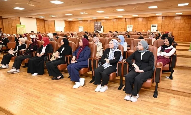 جامعة الفيوم تطلق مشروع “أنا أيضاً مسؤول” جامعة الفيوم تطلق مشروع “أنا أيضاً مسؤول”