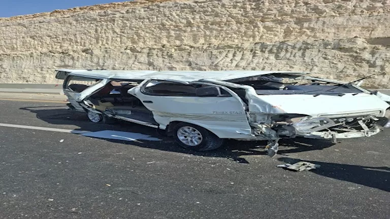 جثة و13 جريحًا نتيجة حادث مروع على طريق السخنة