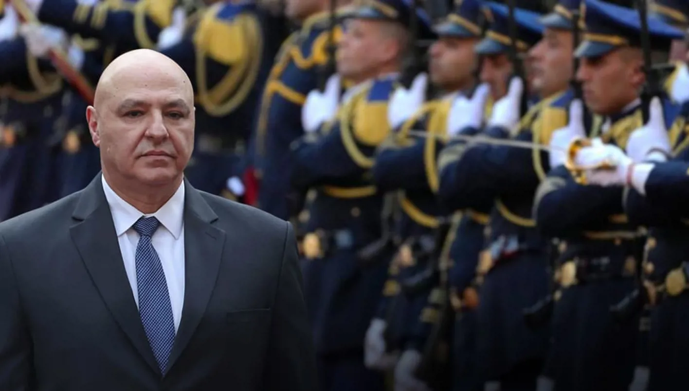 جوزف عون: رسالتنا واضحة وهي رفض أي تدخل إيراني في قضايا بلادنا. جوزف عون: رسالتنا واضحة وهي رفض أي تدخل إيراني في قضايا بلادنا.