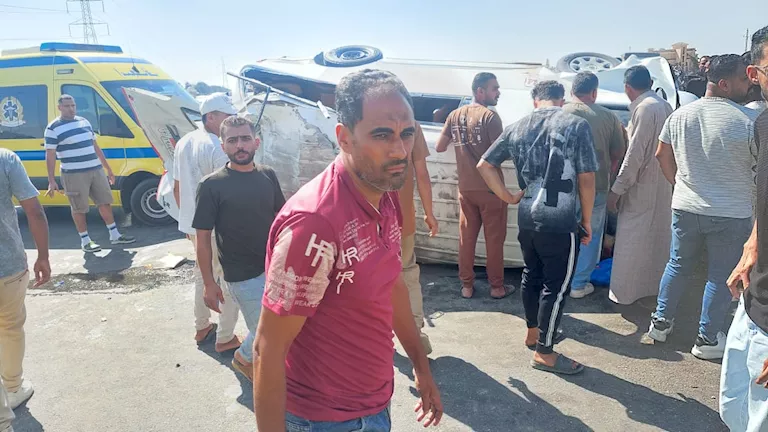 حادث ميكروباص على الطريق الصحراوي بالإسكندرية يسفر عن وفاة شخص وإصابة 9 آخرين حادث ميكروباص على الطريق الصحراوي بالإسكندرية يسفر عن وفاة شخص وإصابة 9 آخرين