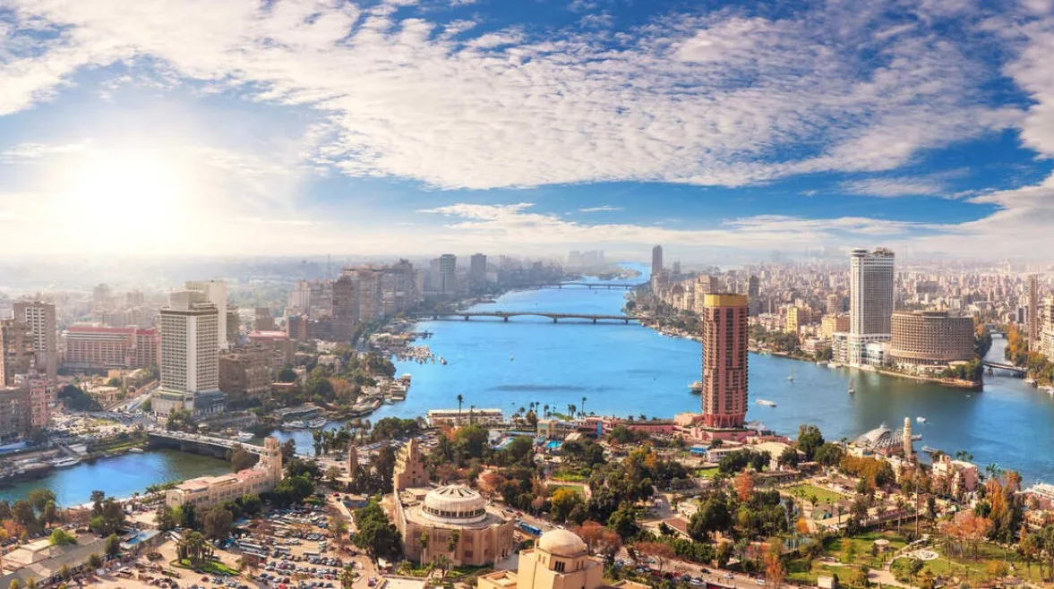 حالة الطقس يوم الجمعة: تراجع تدريجي لدرجات الحرارة حالة الطقس يوم الجمعة: تراجع تدريجي لدرجات الحرارة
