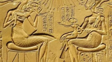 حب عتيق في المتحف المصري
