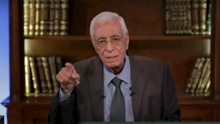 حسام موافي: يجب علاج الإدمان على الترامادول في مصحة، بينما يمكن التوقف عن تعاطي الحشيش بسهولة. حسام موافي: يجب علاج الإدمان على الترامادول في مصحة، بينما يمكن التوقف عن تعاطي الحشيش بسهولة.
