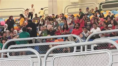 حضور جماهيري قوي لمؤازرة منتخب اليد في مباراة الافتتاح ضد كوريا ببطولة العالم تحت 19 عامًا