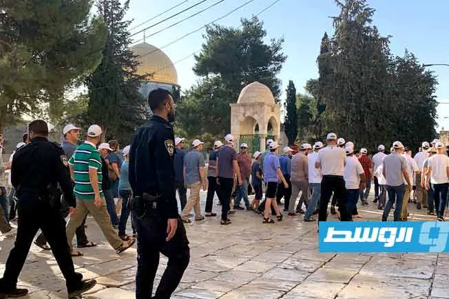 «حماس» تندد باقتحامات المستوطنين للمسجد الأقصى وتحذر من عواقب وخيمة.. «استفزاز واضح للمسلمين» «حماس» تندد باقتحامات المستوطنين للمسجد الأقصى وتحذر من عواقب وخيمة.. «استفزاز واضح للمسلمين»