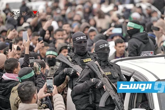 «حماس» تندد بجولة ويتكوف في مراكز توزيع الإغاثة بغزة: «عرض مُنظم سلفاً» «حماس» تندد بجولة ويتكوف في مراكز توزيع الإغاثة بغزة: «عرض مُنظم سلفاً»