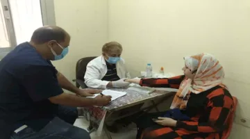 “حياة كريمة” تقدم خدمات صحية مجانية لـ1296 فردًا في المنيا – صور