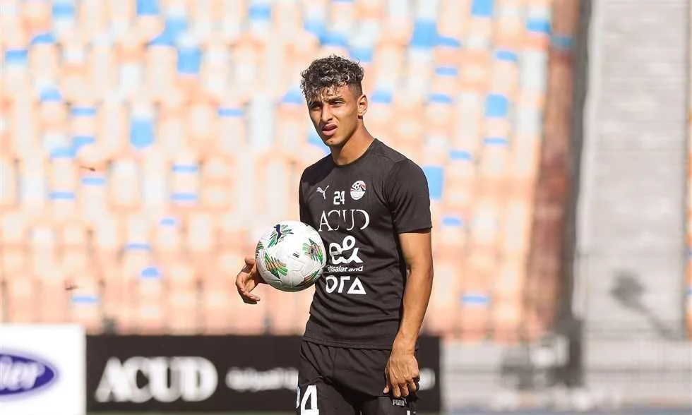 خبر في الجول – مفاوضات نشطة بين الزمالك والمصري للحصول على خدمات أحمد عيد
