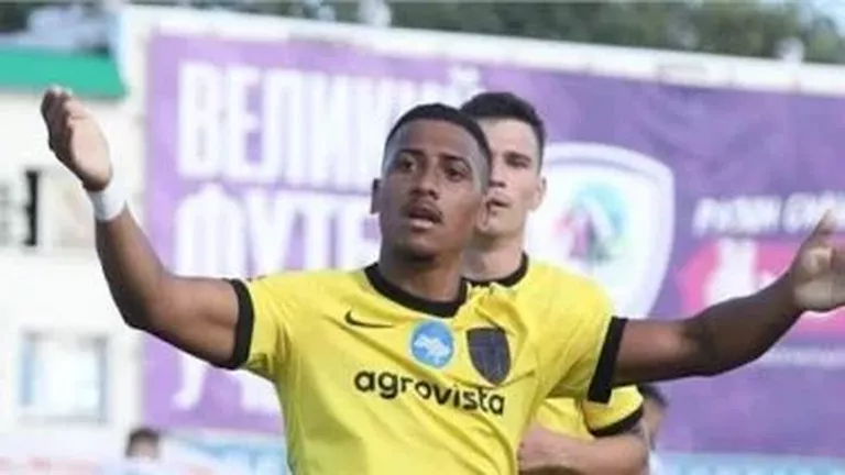 خبير القوانين يكشف عن أولى مشاكل الزمالك مع البرازيلي خوان