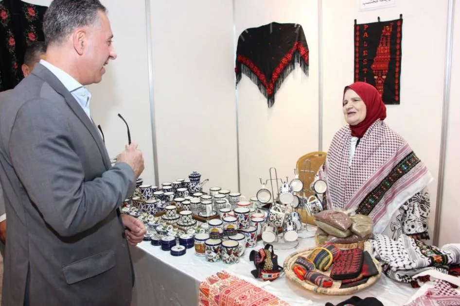 ختام معرض الحرف اليدوية الفلسطينية في الأردن ختام معرض الحرف اليدوية الفلسطينية في الأردن