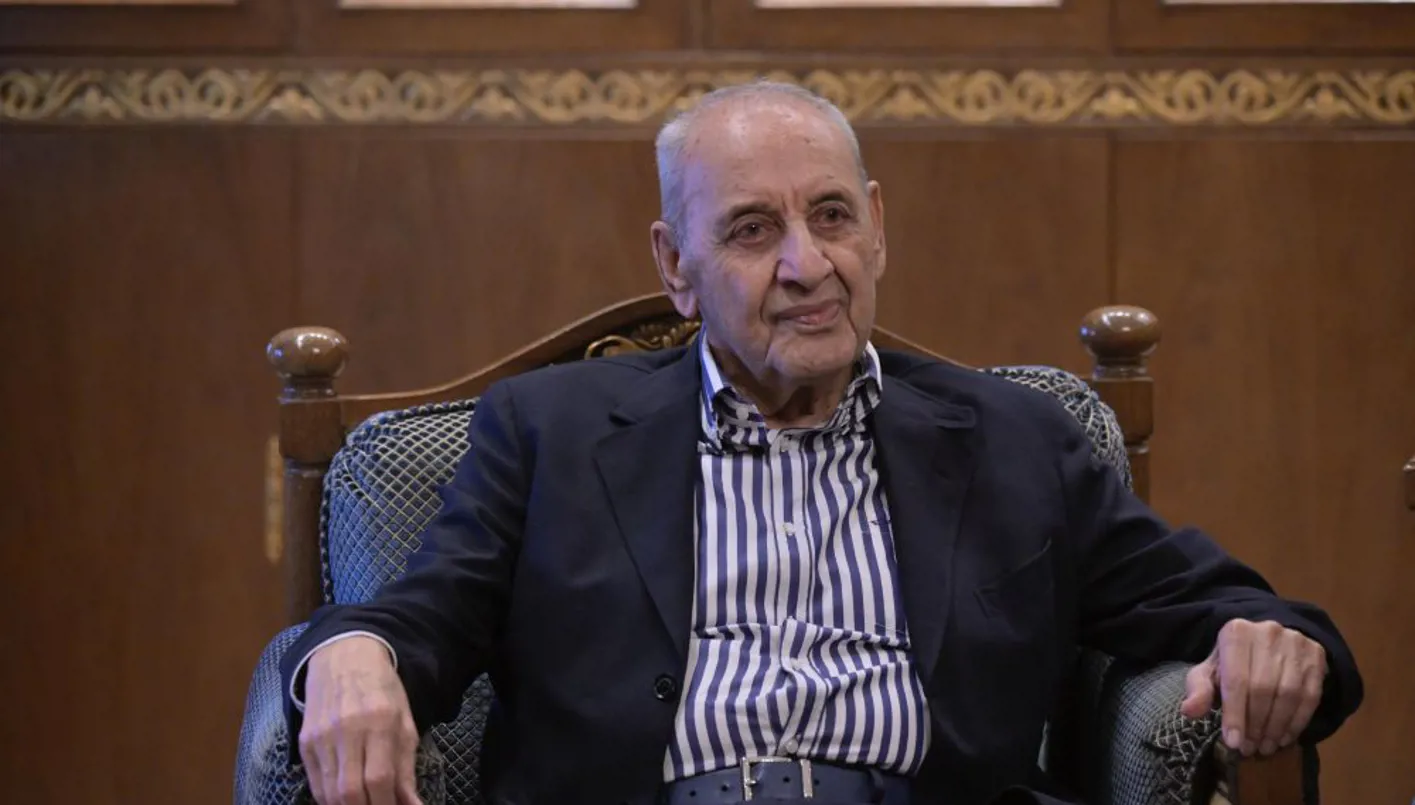 خطاب بري يوم الأحد: تمسك بالجنوب… والوحدة وضرورة الجيش لا غنى عنهما خطاب بري يوم الأحد: تمسك بالجنوب… والوحدة وضرورة الجيش لا غنى عنهما