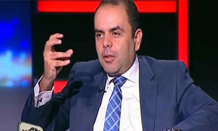 د. هشام رامي: الاكتئاب حالة صحية خطيرة لا يمكن التغلب عليها بالصمت أو عدم الاكتراث