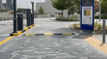 دبي تعتمد تقنيات الذكاء الاصطناعي لإدارة مواقف السيارات