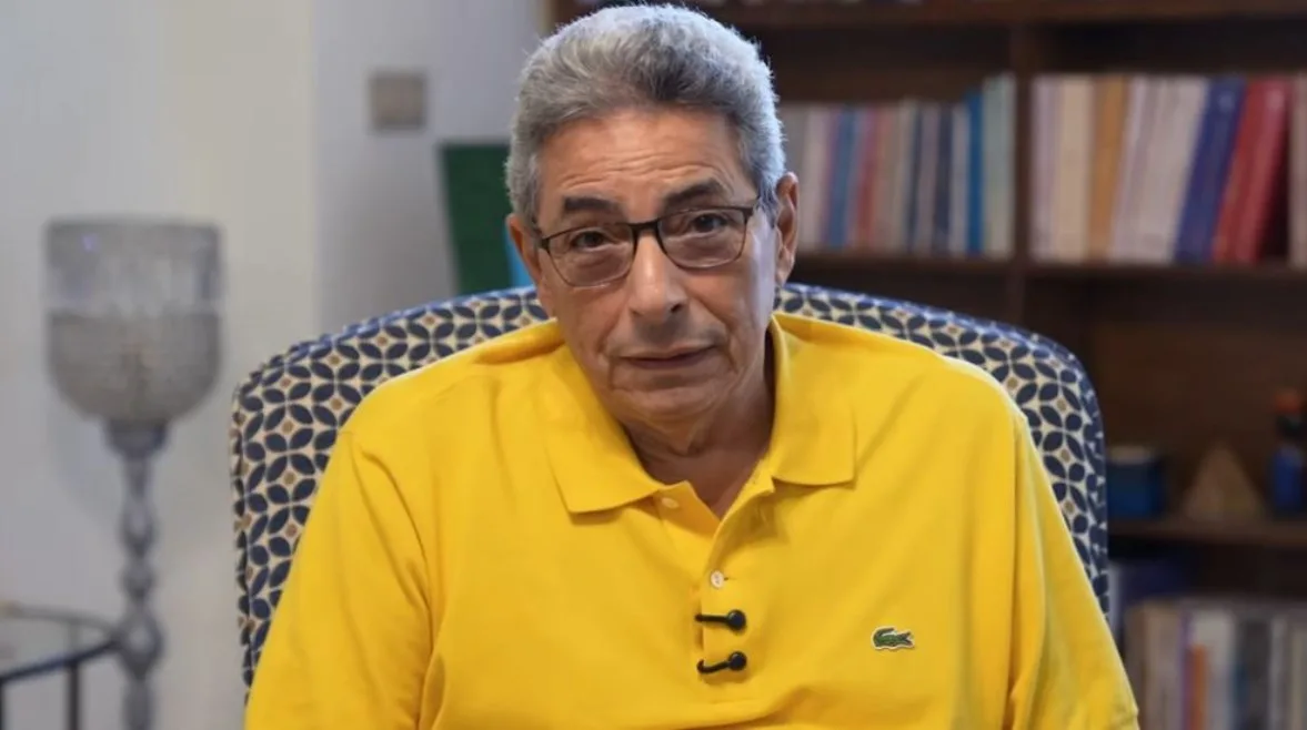 ذكريات مؤلمة: محمود سعد يكشف عن لحظة وتجربة صعبة بين والديه أثرت في طفولته ذكريات مؤلمة: محمود سعد يكشف عن لحظة وتجربة صعبة بين والديه أثرت في طفولته
