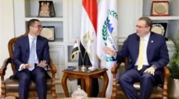 رئيس “التنظيم والإدارة” يناقش مع وزير الاستثمار طرق تعزيز التعاون المشترك