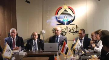 رئيس “الجبهة الوطنية” يتابع سير الانتخابات من غرفة العمليات الرئيسية: المشاركة ضرورة، والشباب في المقدمة.