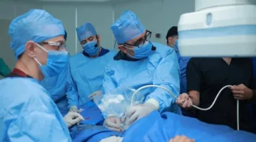 رئيس «الرعاية الصحية» يطلق المبادرة الأولى لجذب الكفاءات الطبية المصرية العالمية