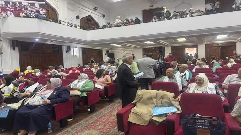 رئيس “المهن الطبية” يفتتح الجمعية العمومية بدقيقة صمت على أرواح الشهداء