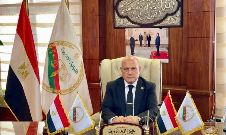 رئيس النيابة الإدارية يواصل رصد تطورات العملية الانتخابية في انتخابات “مجلس الشيوخ” رئيس النيابة الإدارية يواصل رصد تطورات العملية الانتخابية في انتخابات “مجلس الشيوخ”