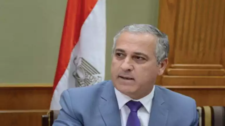 رئيس الهيئة الوطنية للصحافة يعلن عن قيمة زيادة مستحقات الصحفيين. رئيس الهيئة الوطنية للصحافة يعلن عن قيمة زيادة مستحقات الصحفيين.